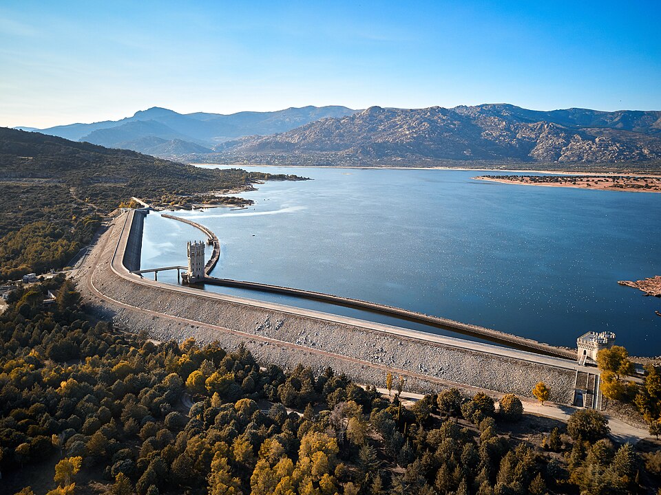 Embalse Santillana