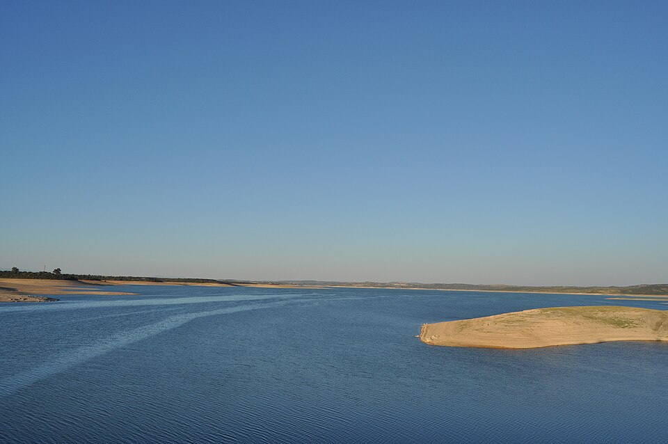 Embalse Valdecañas